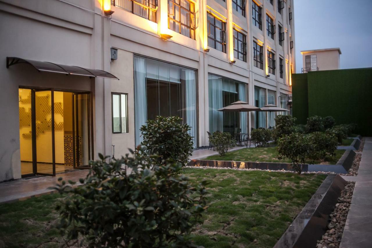 Shunde Spirior Hotel Foshan Buitenkant foto